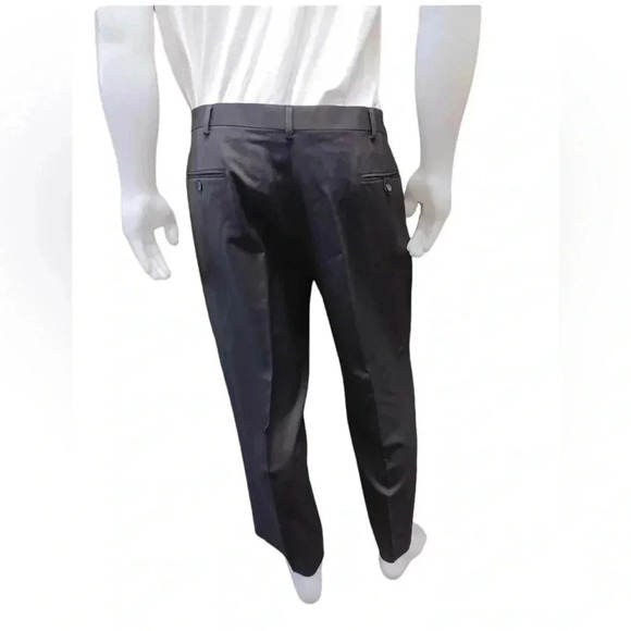 Haggar 100% Wool Charcoal 2 Piece  Suit Size 46 S/P - Picture 4 of 14